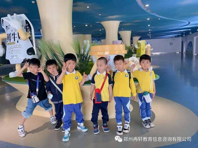 三之三象湖幼儿园走进花花牛工厂，来一场奶香四溢的奇妙旅程 | 教育咨询